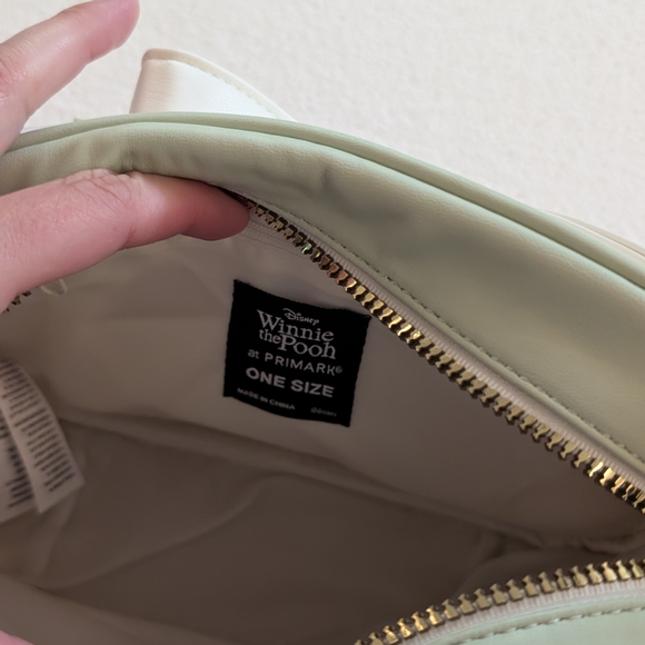 NWT Winnie the Pooh Crossbody Primark Bag - Picture 5 of 7